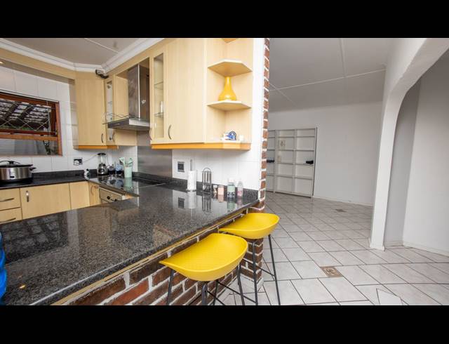 3 BEDROOM HOUSE FOR SALE IN NAHOON VALLEY PARK